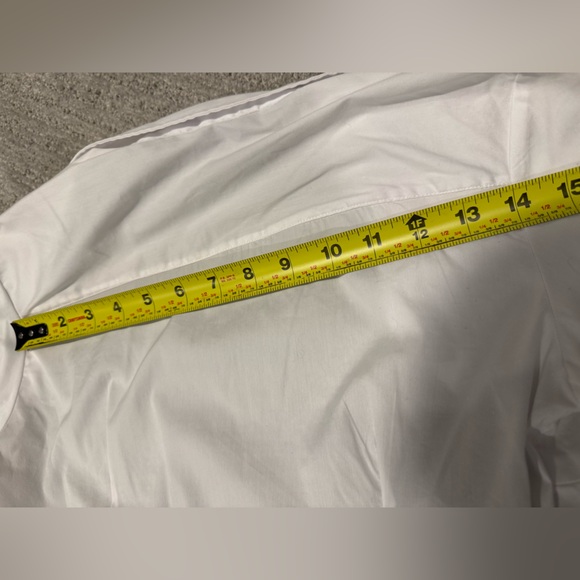 Zara Basic White Button Up - Picture 3 of 7